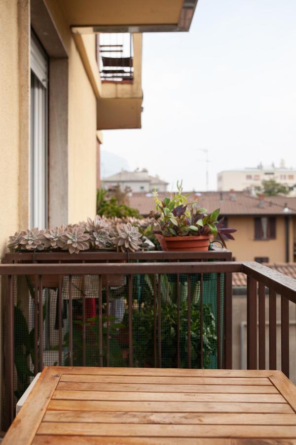 Cozy Lake Como Apartments Valmadrera Exteriér fotografie