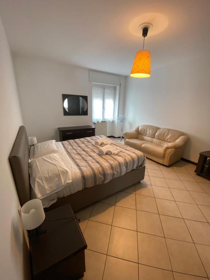 Cozy Lake Como Apartments Valmadrera Exteriér fotografie