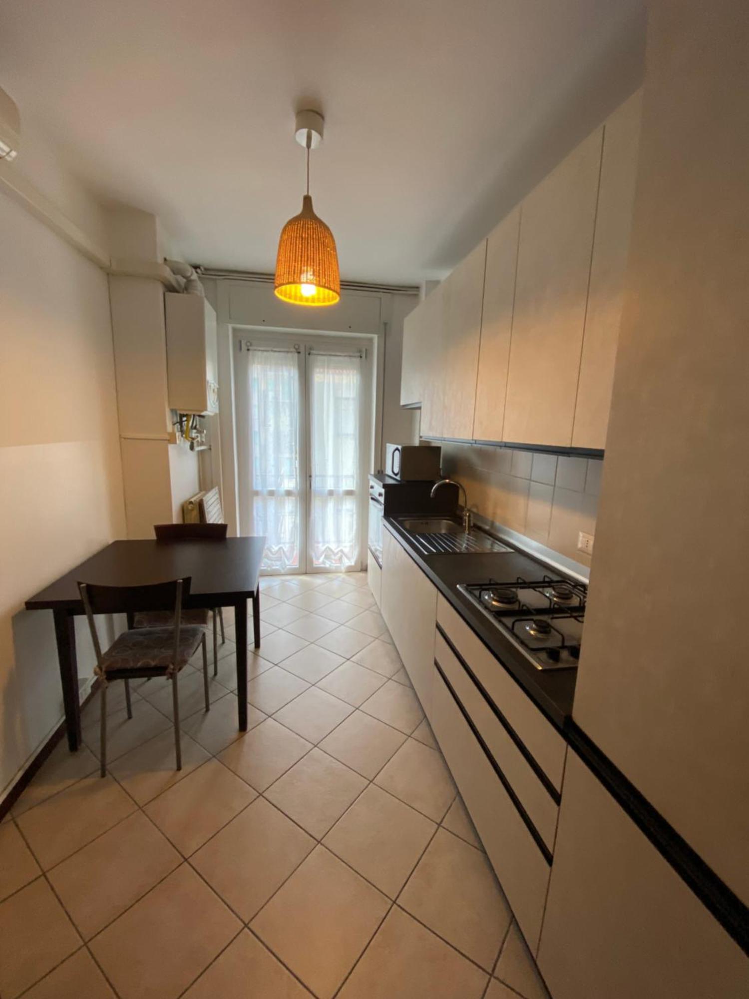 Cozy Lake Como Apartments Valmadrera Exteriér fotografie
