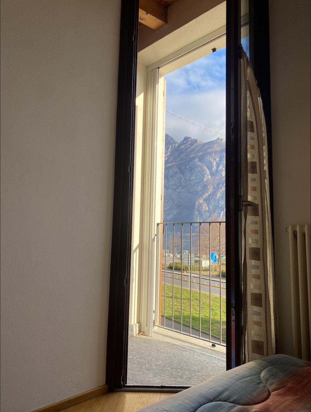 Cozy Lake Como Apartments Valmadrera Exteriér fotografie