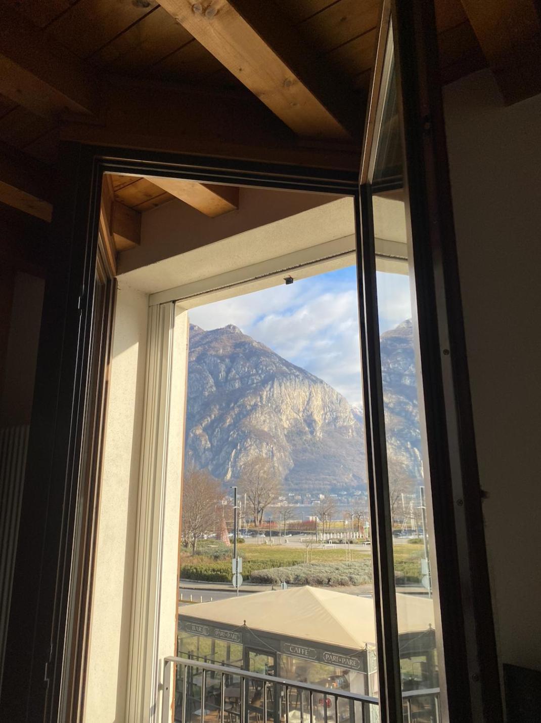 Cozy Lake Como Apartments Valmadrera Exteriér fotografie