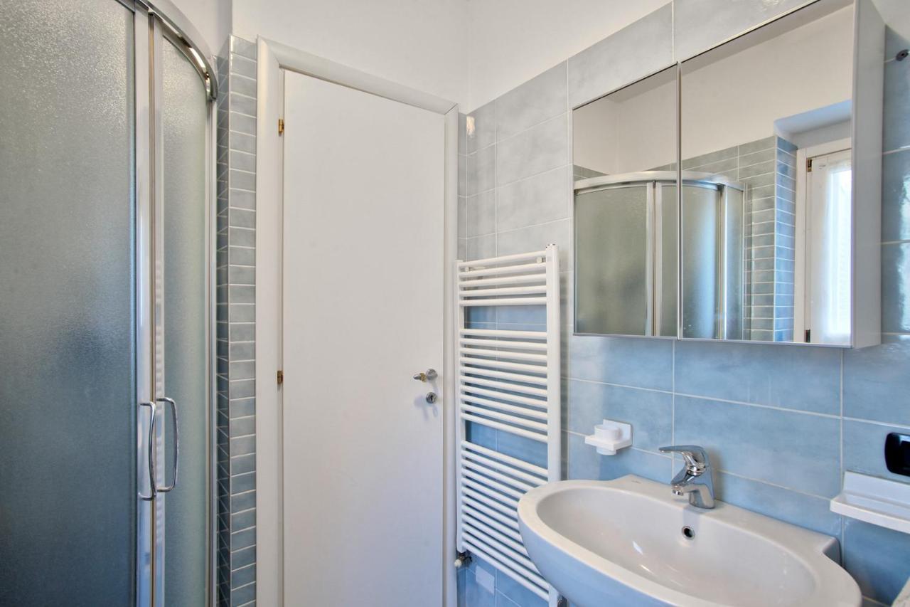 Cozy Lake Como Apartments Valmadrera Exteriér fotografie
