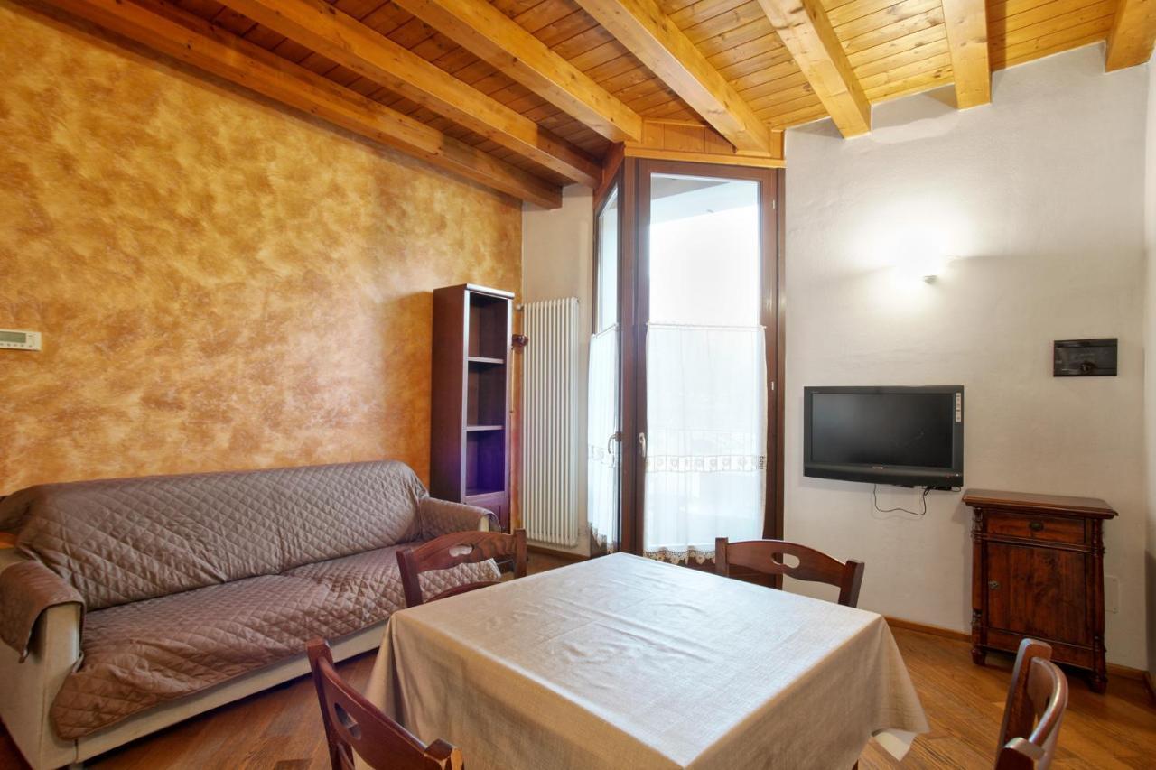 Cozy Lake Como Apartments Valmadrera Exteriér fotografie